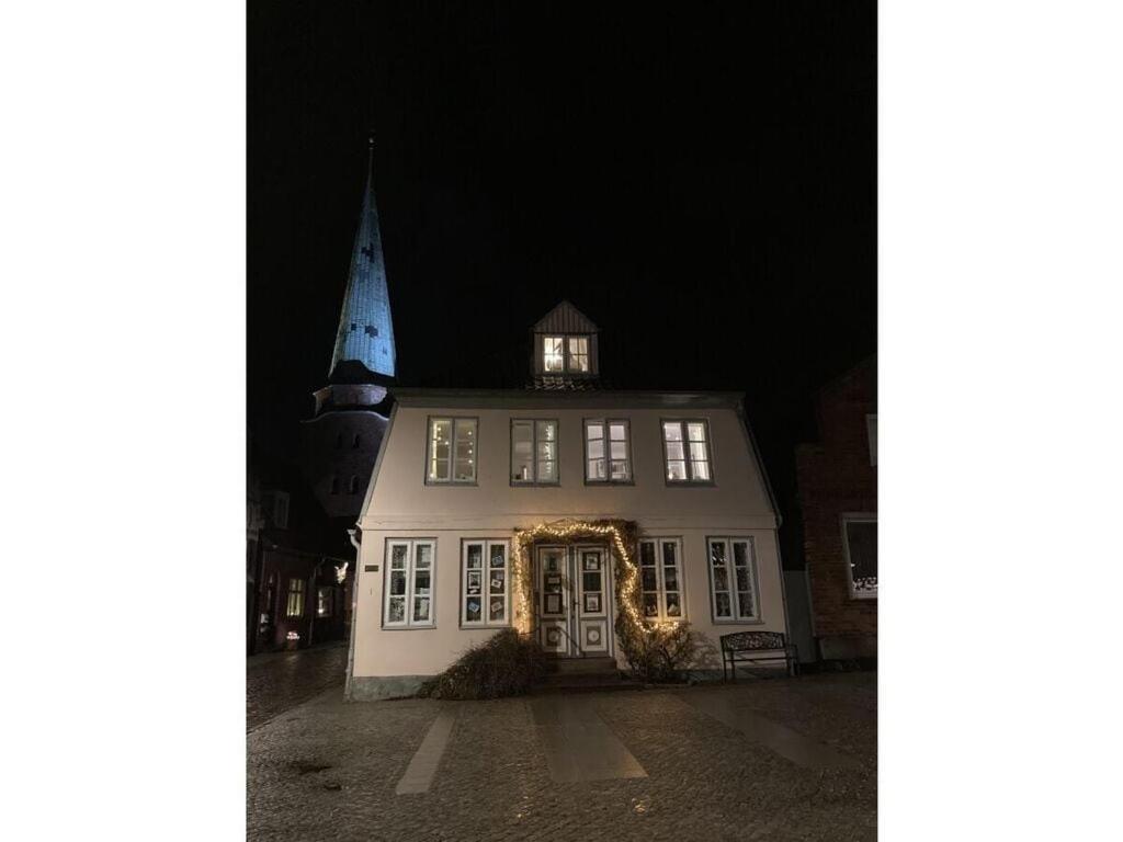 On The Trave Comfortable Ferienhaus Lübeck